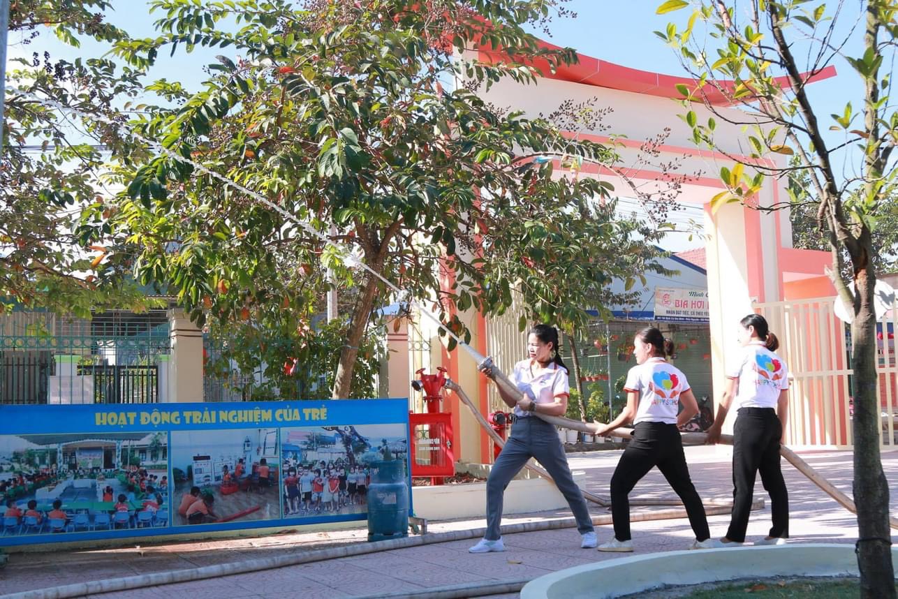 Trường Mầm non Gia Minh (Thủy Nguyên) tổ chức chuyên đề phòng cháy chữa cháy